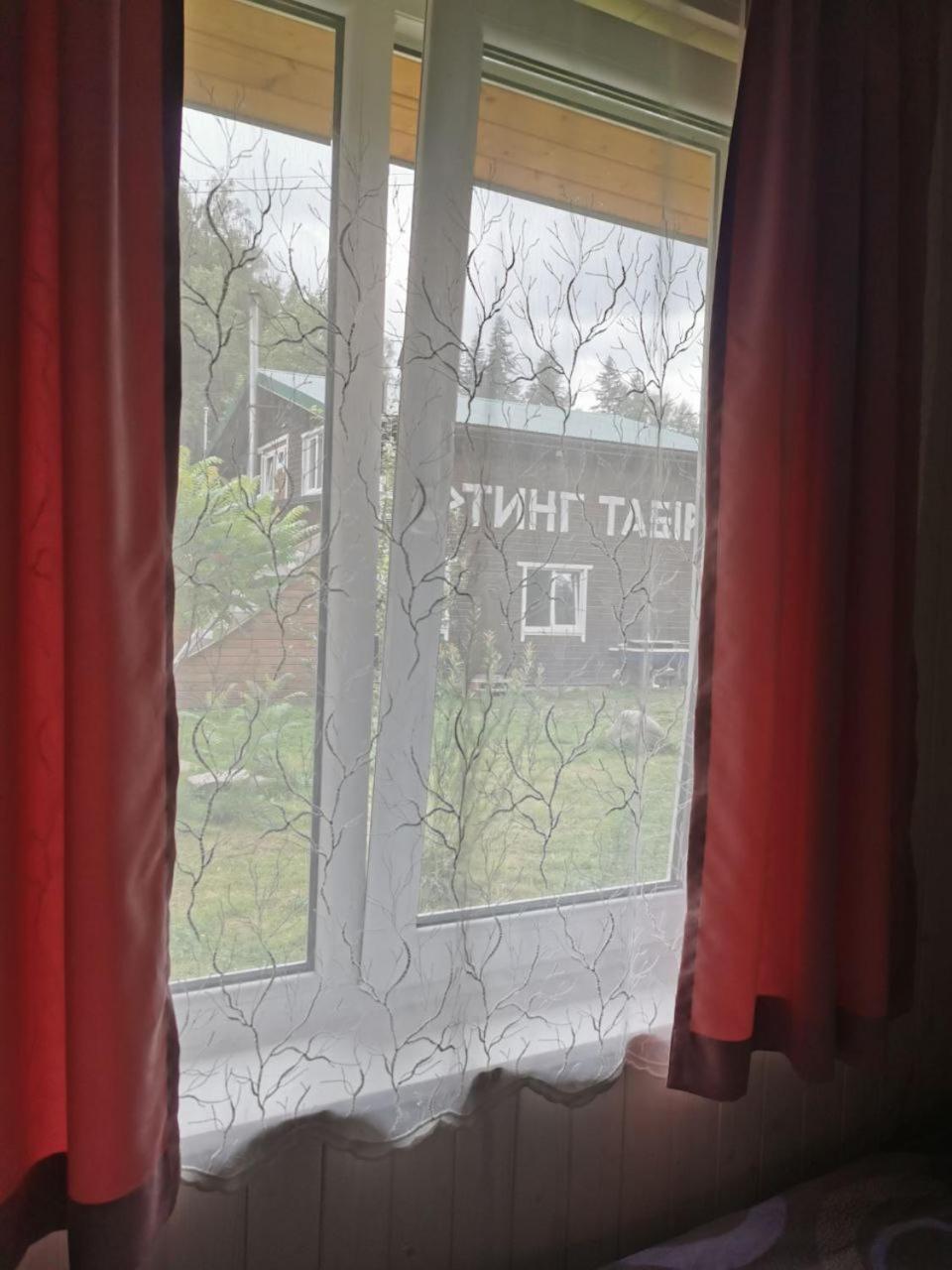 Рада Дараба Hotell Krasnik Eksteriør bilde