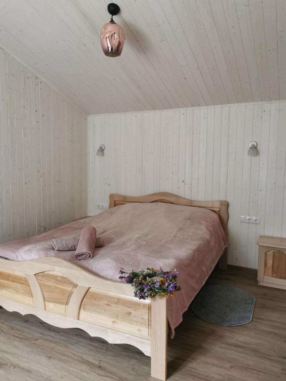 Рада Дараба Hotell Krasnik Eksteriør bilde