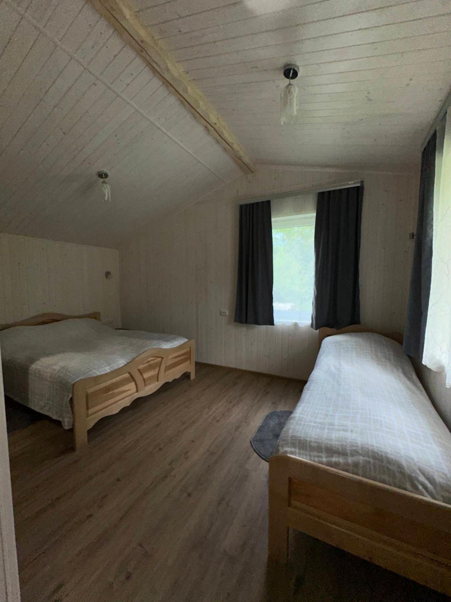 Рада Дараба Hotell Krasnik Eksteriør bilde