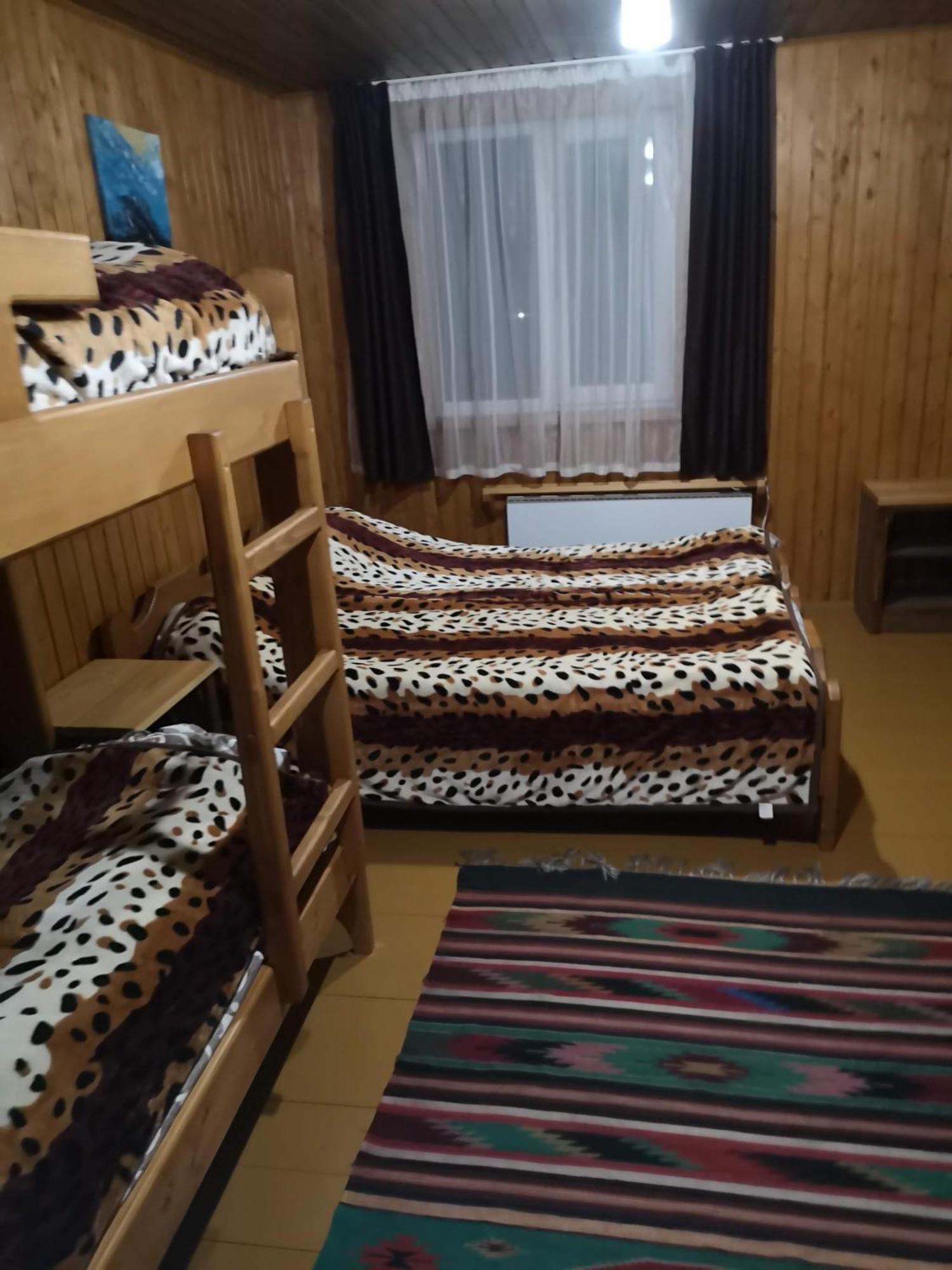 Рада Дараба Hotell Krasnik Eksteriør bilde