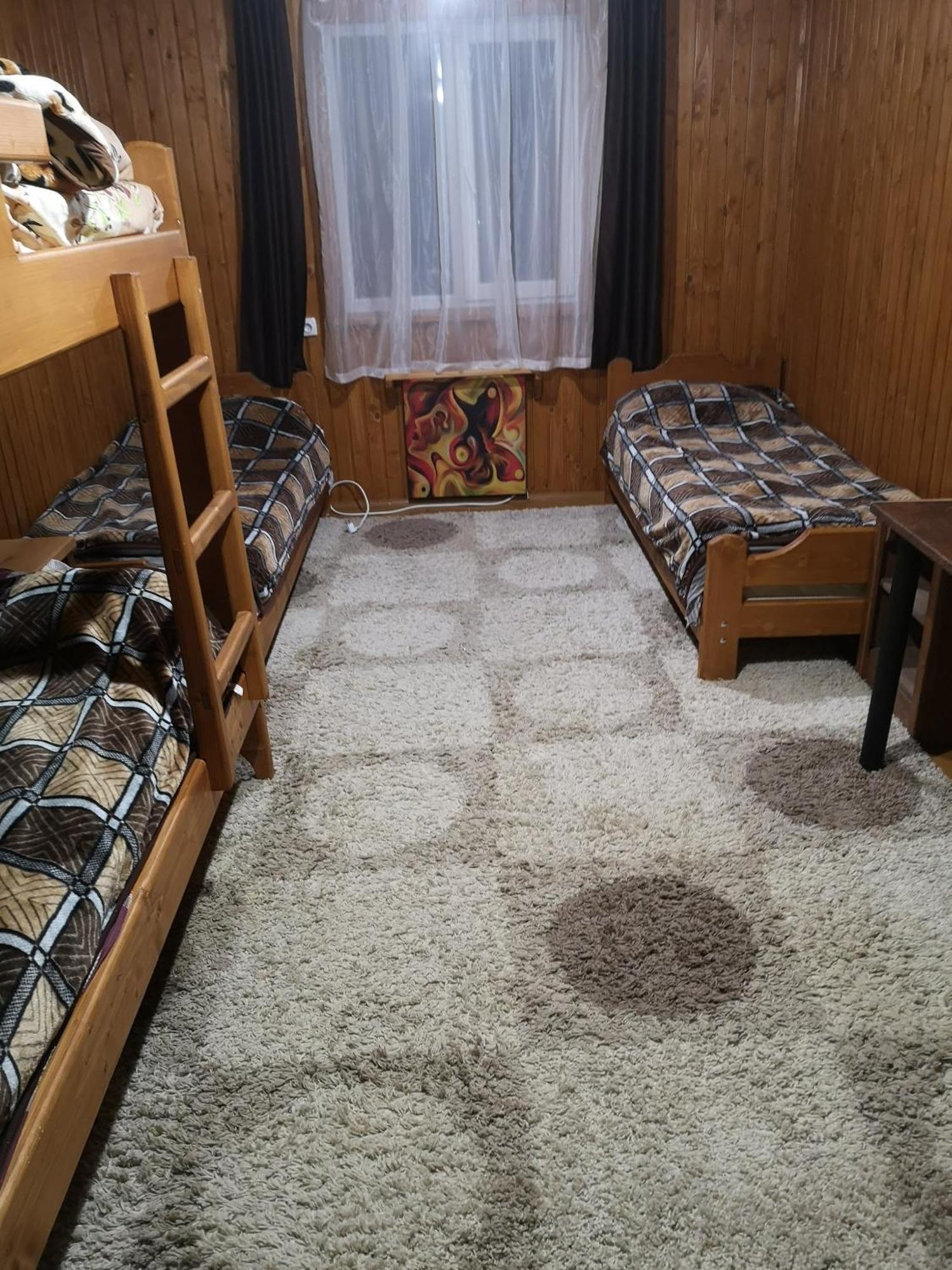 Рада Дараба Hotell Krasnik Eksteriør bilde