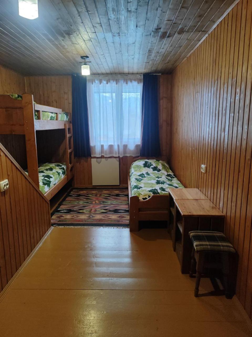 Рада Дараба Hotell Krasnik Eksteriør bilde
