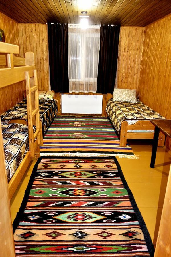 Рада Дараба Hotell Krasnik Eksteriør bilde